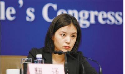 她被稱(chēng)為中國(guó)最美翻譯官,外交部的&ldquo;冰美人&rdquo;,網(wǎng)友:想戀愛(ài)了!